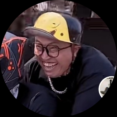 买棒棒糖的狼叔叔