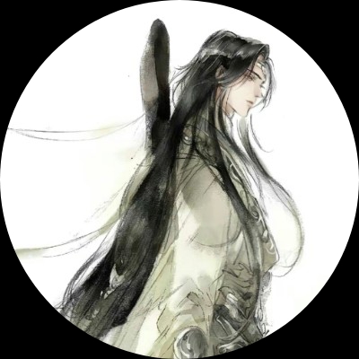 落叶飘伴极光