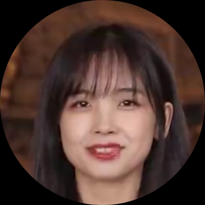 相册里的她好看吗