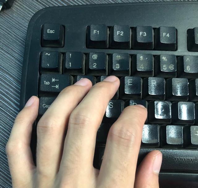 英雄联盟键盘操作说明-OurPlay加速器