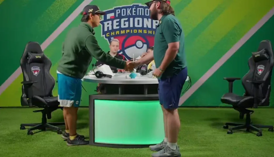 《Pokémon GO》美国选手Firestar73逆转夺冠竟因「挥拳庆祝动作」当场痛失冠军 "史上最烂判决"