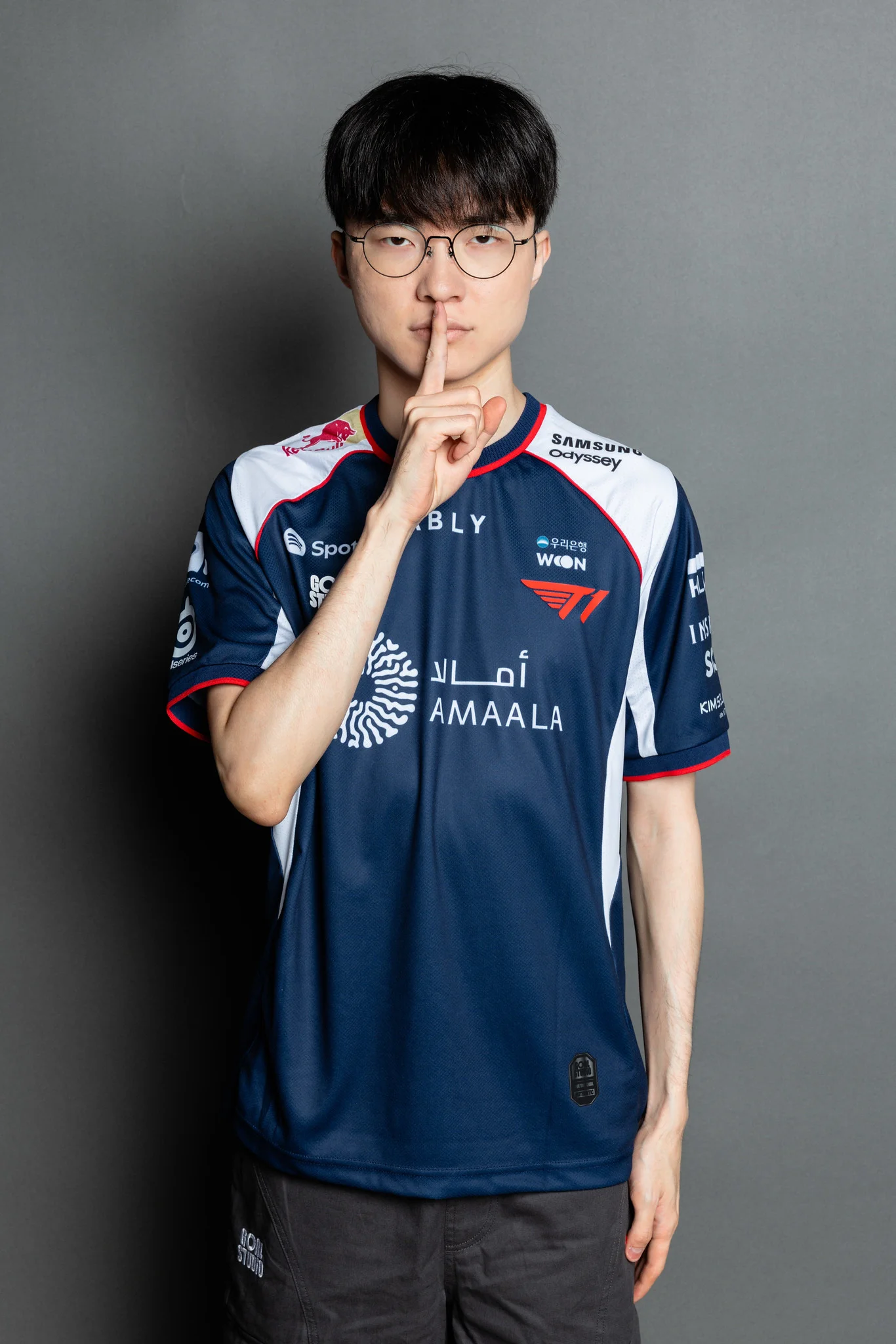 英雄联盟2026 MSI开战T1  Faker 再创纪录成为全球首位 MSI 100 胜选手　DCG 遭 KC 直落三
