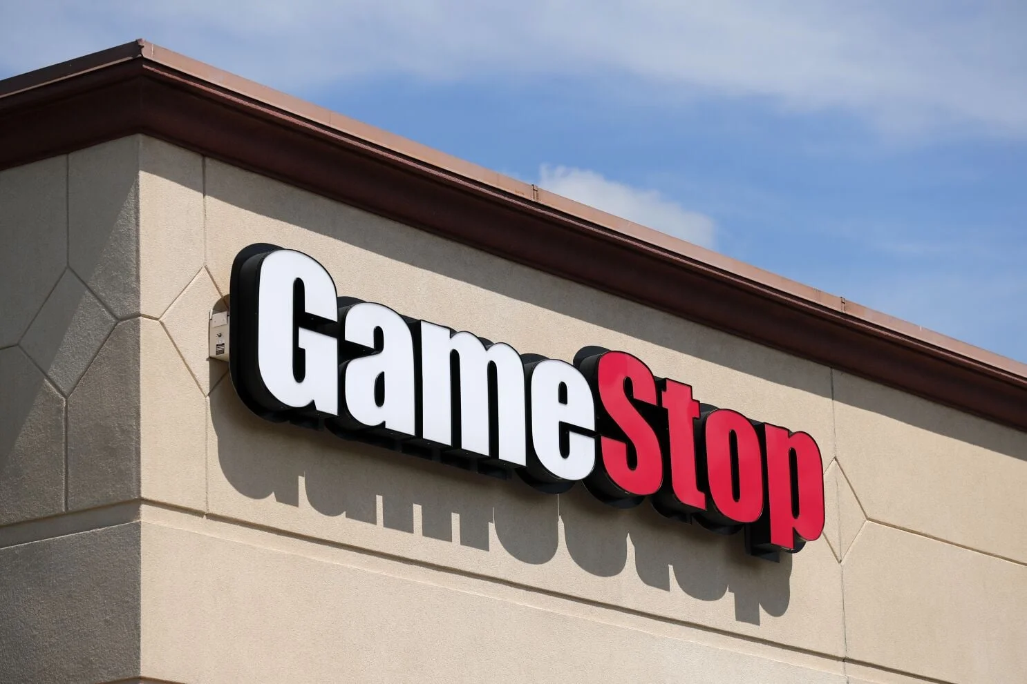 北美最大实体游戏零收商GameStop CEO谈论PlayStation取消实体版：完全不重要